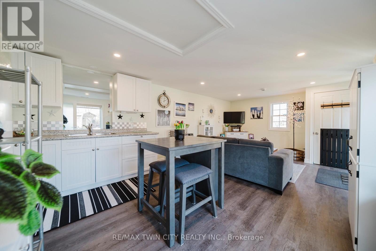 466 Hillview Crescent, Wilmot, Ontario  N3A 1K8 - Photo 34 - X12577930