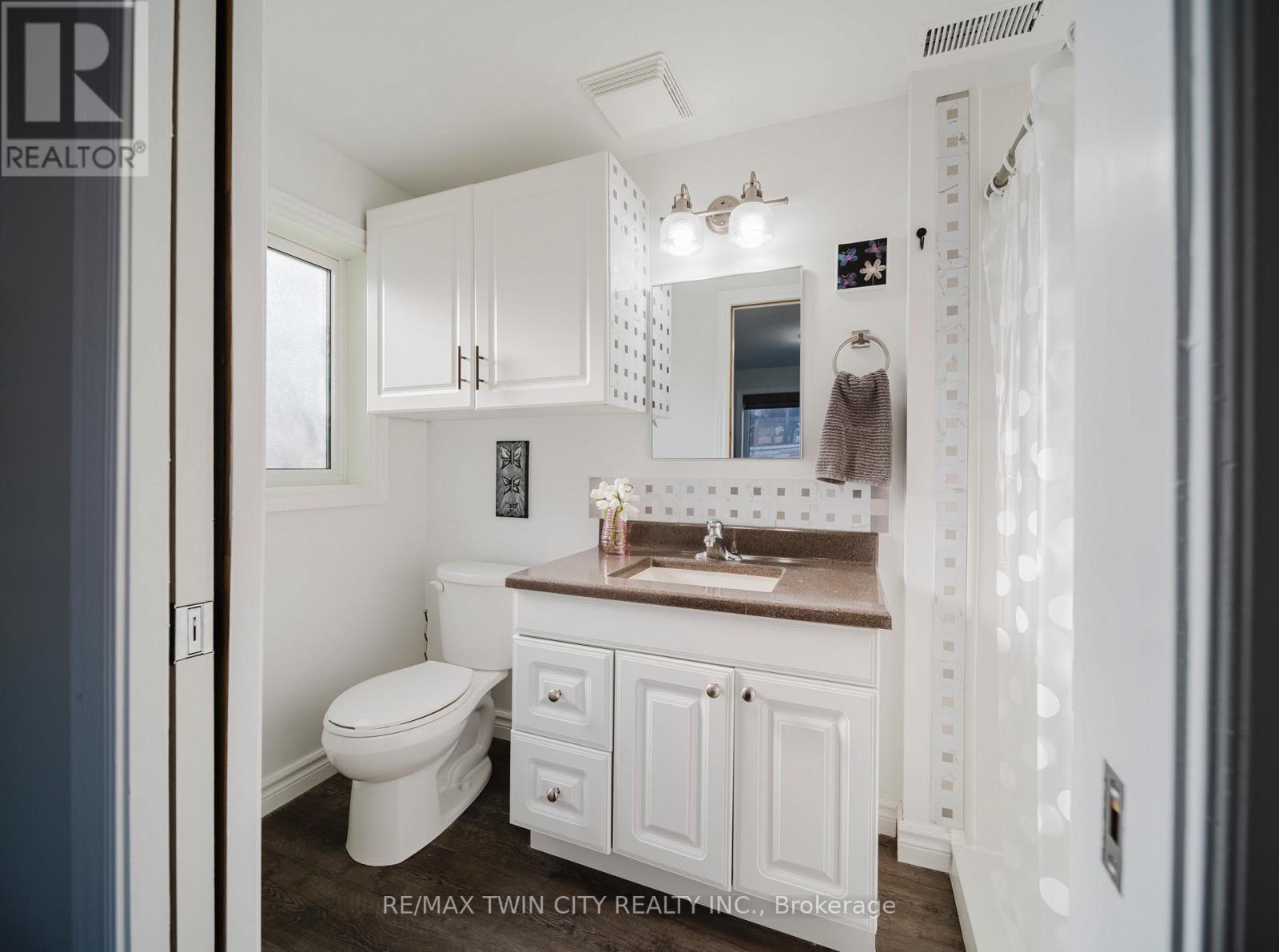 466 Hillview Crescent, Wilmot, Ontario  N3A 1K8 - Photo 38 - X12577930