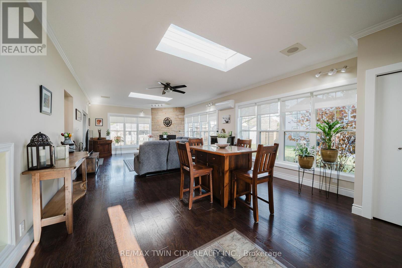 466 Hillview Crescent, Wilmot, Ontario  N3A 1K8 - Photo 6 - X12577930