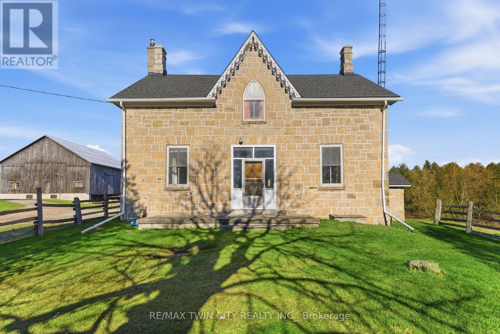 1804 Gore Road, Hamilton, Ontario  N0B 2J0 - Photo 3 - X12578000