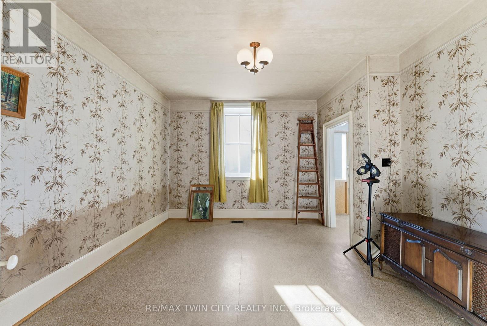 1804 Gore Road, Hamilton, Ontario  N0B 2J0 - Photo 6 - X12578000