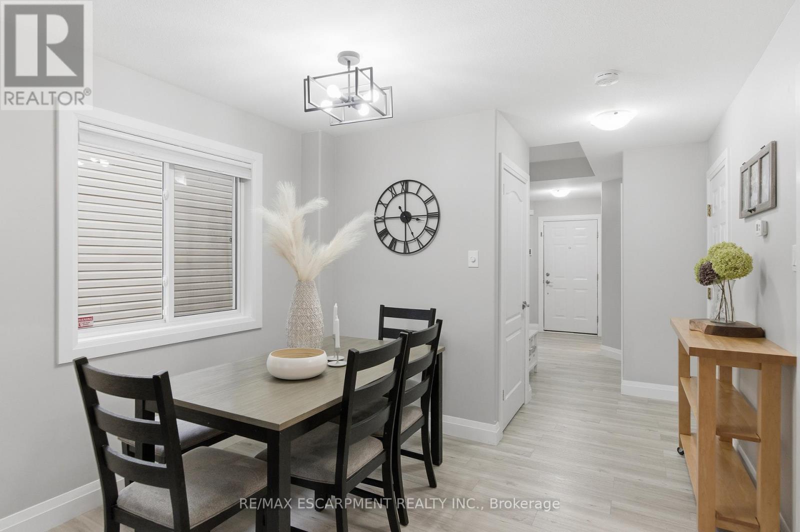 4399 Christopher Court, Lincoln, Ontario  L0R 1B5 - Photo 7 - X12578006