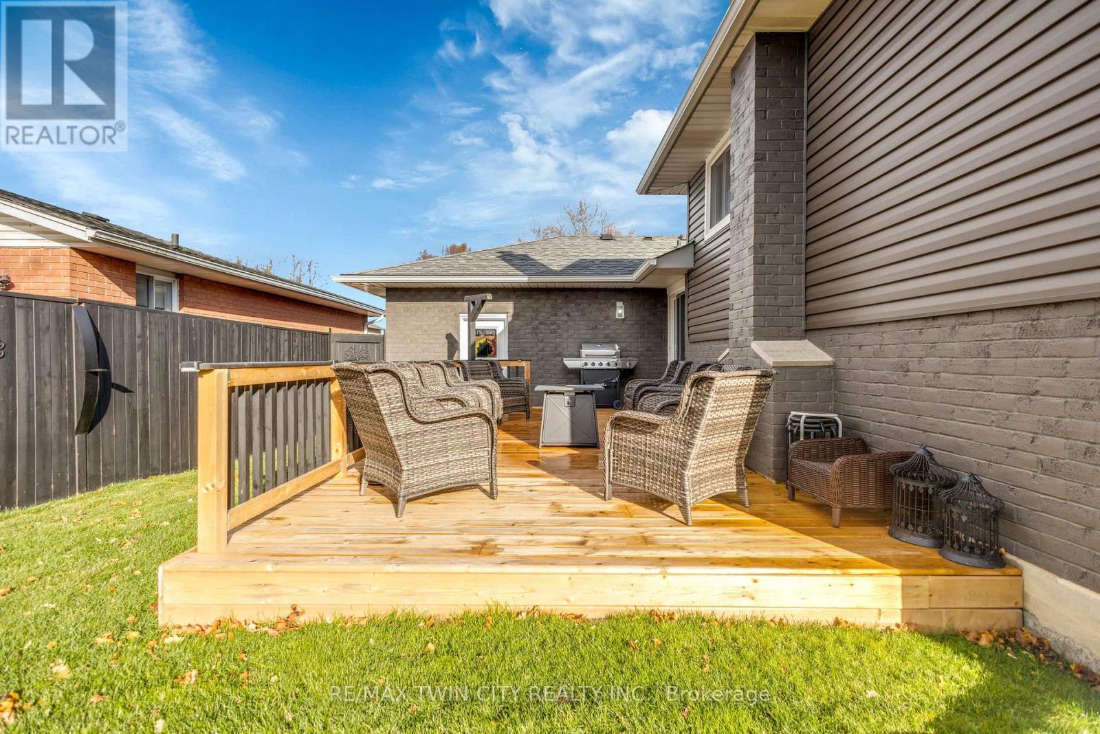 67 West Acres Crescent, Kitchener, Ontario  N2N 3G8 - Photo 32 - X12578038