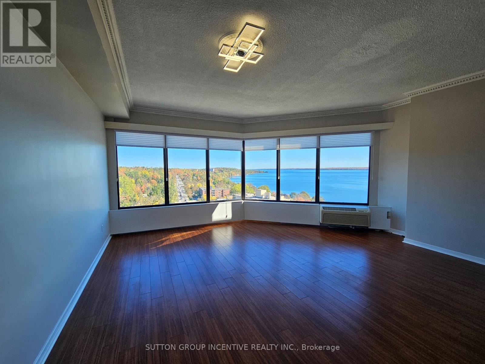 Ph-1503 - 181 Collier Street, Barrie, Ontario  L4M 5L6 - Photo 10 - S12468503