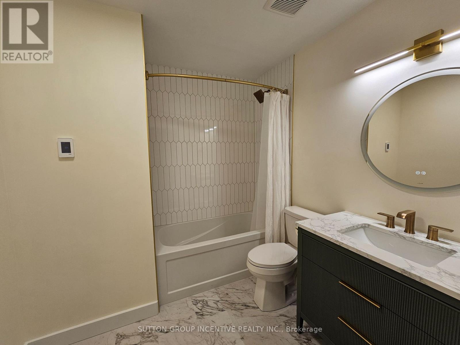 Ph-1503 - 181 Collier Street, Barrie, Ontario  L4M 5L6 - Photo 15 - S12468503