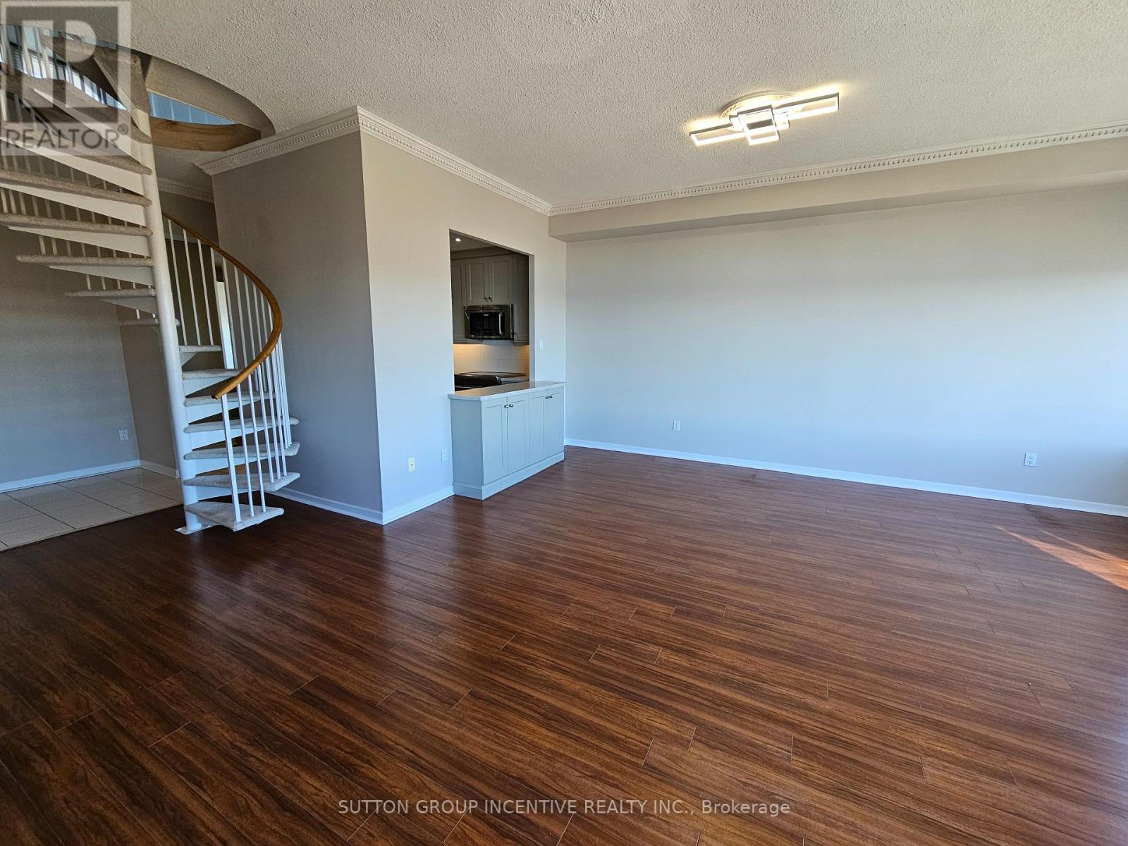 Ph-1503 - 181 Collier Street, Barrie, Ontario  L4M 5L6 - Photo 13 - S12468503