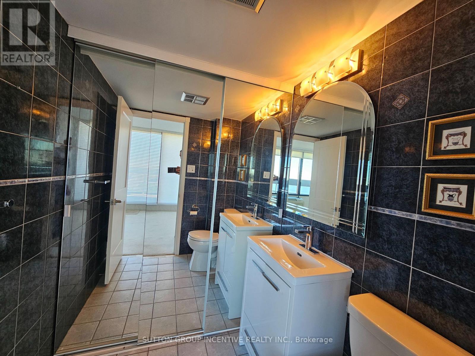 Ph-1503 - 181 Collier Street, Barrie, Ontario  L4M 5L6 - Photo 23 - S12468503