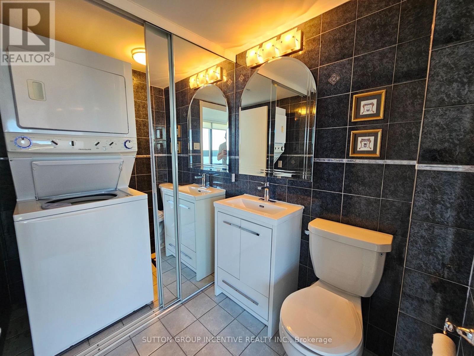 Ph-1503 - 181 Collier Street, Barrie, Ontario  L4M 5L6 - Photo 22 - S12468503