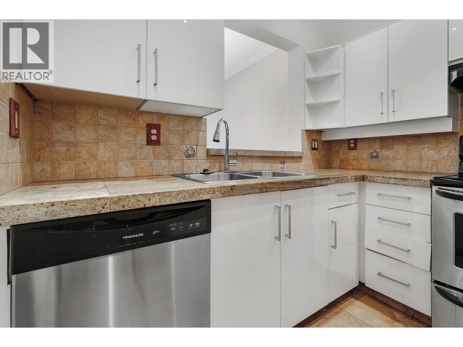 307 8560 General Currie Road, Richmond, British Columbia  V6Y 1M2 - Photo 3 - R3070231