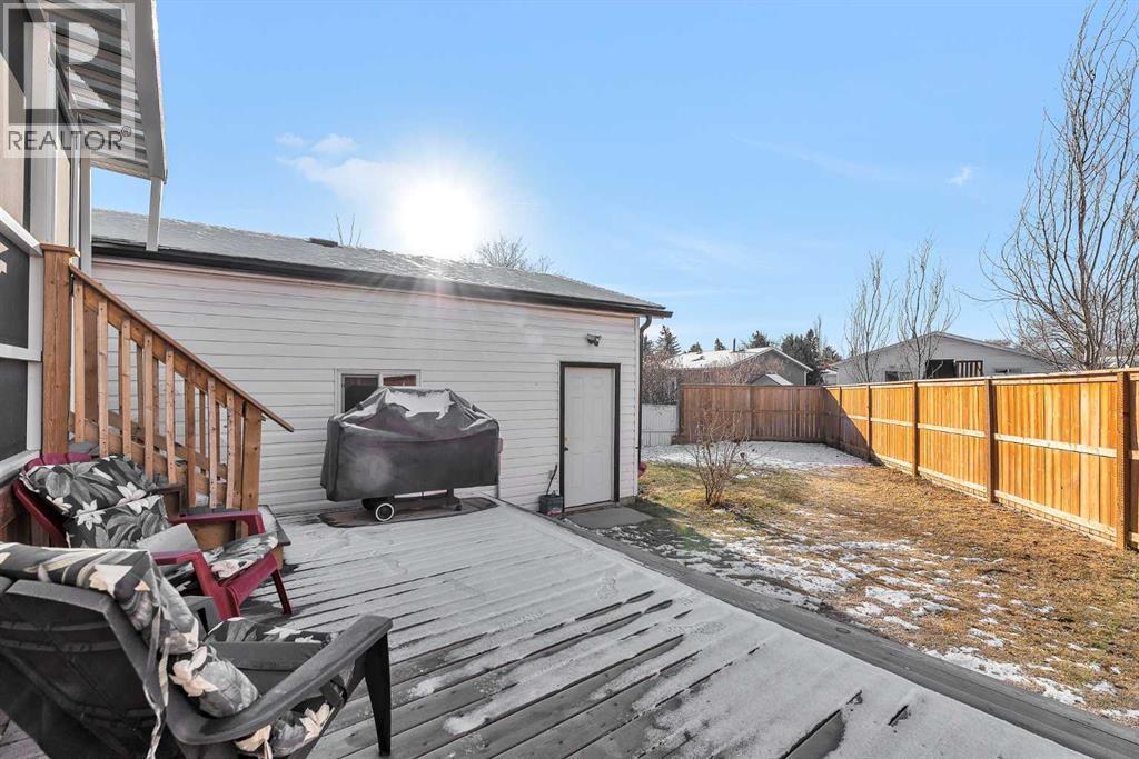 51 Huntstrom Road Ne, Calgary, Alberta  T2K 5W1 - Photo 38 - A2271584