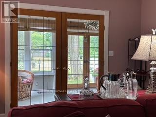 4912 Brown Road, Fort Erie, Ontario  L0S 1N0 - Photo 5 - X12479269