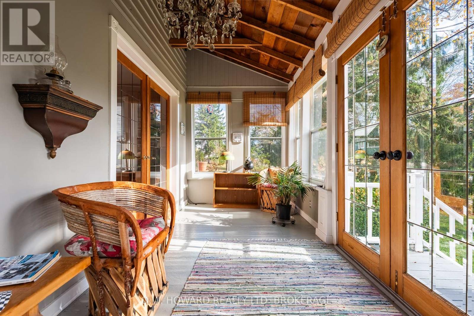 4912 Brown Road, Fort Erie, Ontario  L0S 1N0 - Photo 4 - X12479269