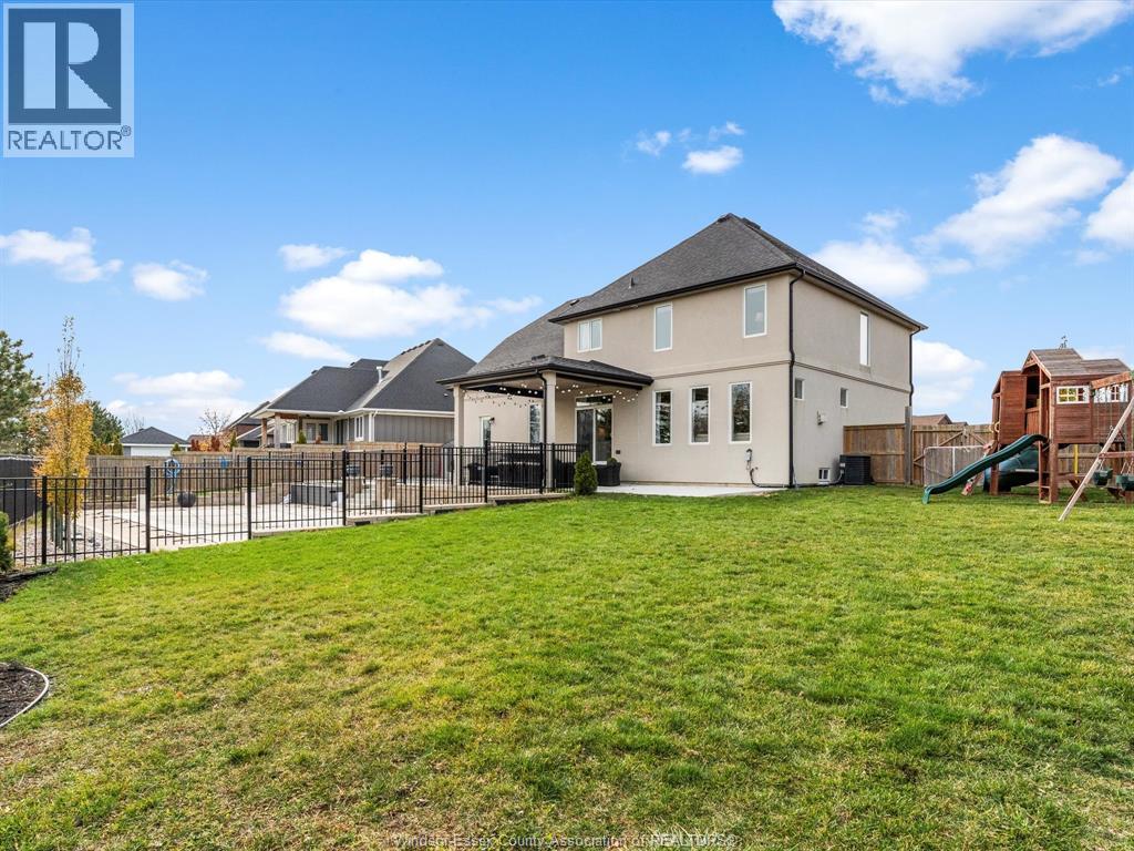 1133 Regency, Lakeshore, Ontario  N0R 1A0 - Photo 40 - 25030637