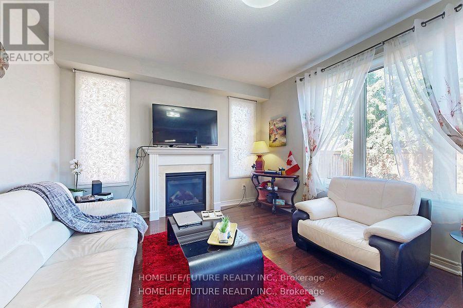 66 Woodgrove Drive, Toronto, Ontario  M1E 3J9 - Photo 8 - E12576990