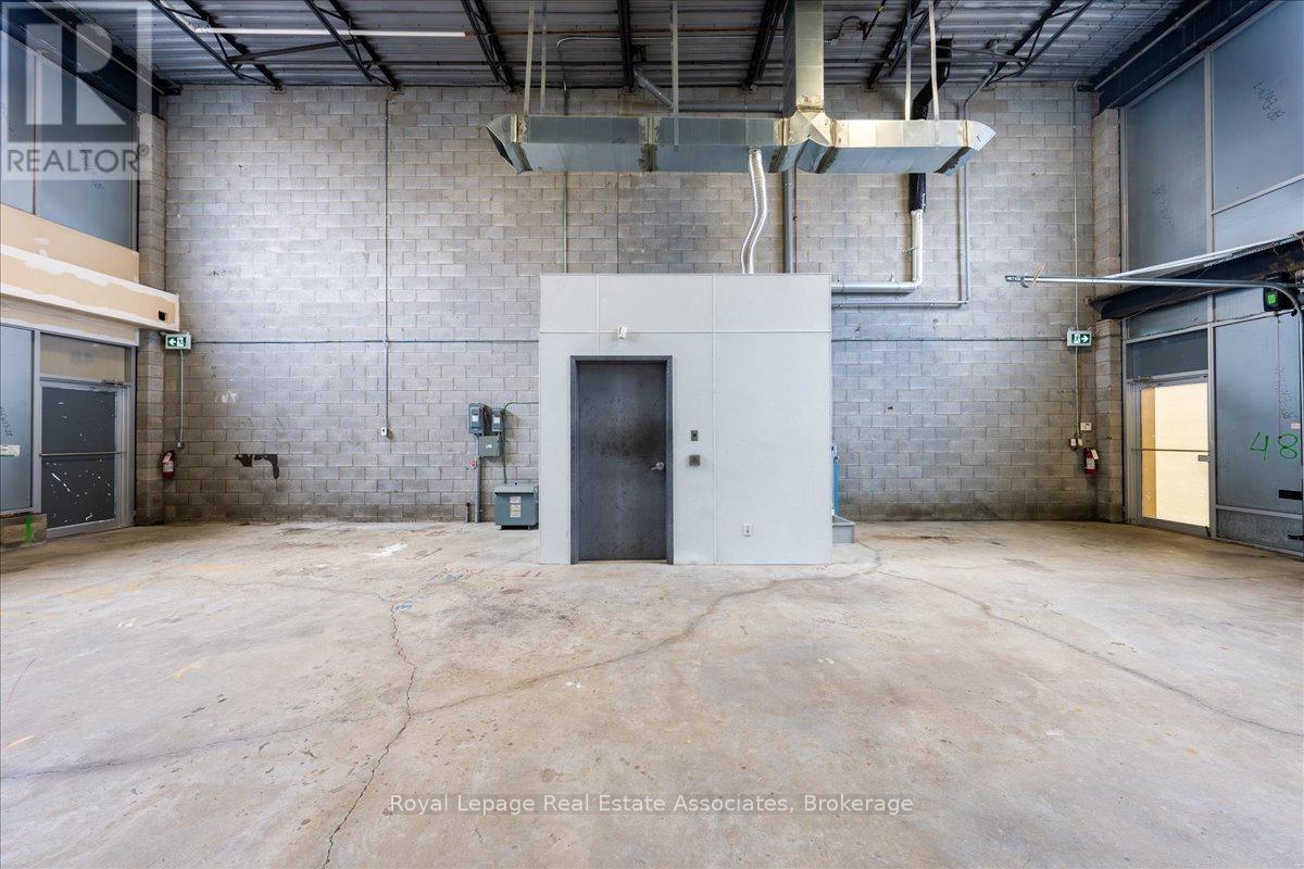 48 - 1215 Queensway E, Mississauga, Ontario  L4Y 0G4 - Photo 4 - W12155873