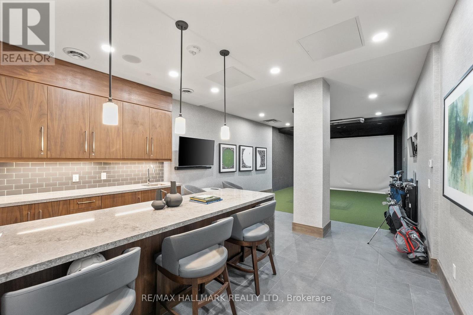 129 High Street W, Mississauga, Ontario L5H 1K4 - Photo 35 - W12506582