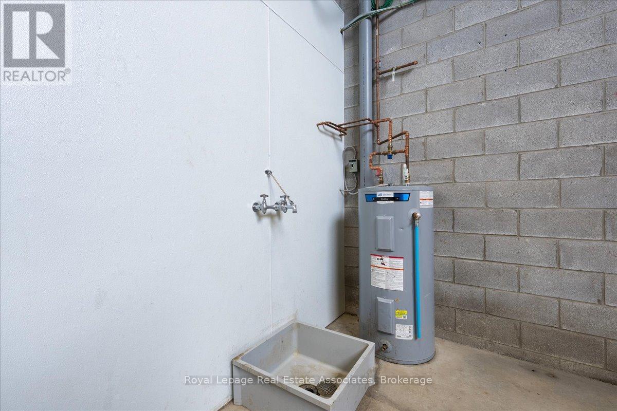 48 - 1215 Queensway E, Mississauga, Ontario  L4Y 0G4 - Photo 9 - W12155873