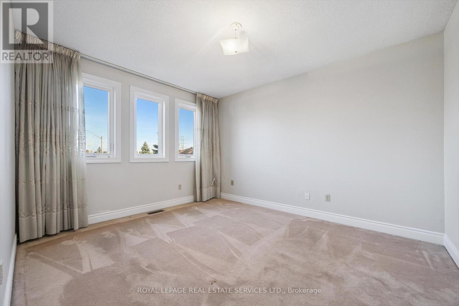 624 Farwell Crescent, Mississauga, Ontario  L5R 2A7 - Photo 32 - W12577946