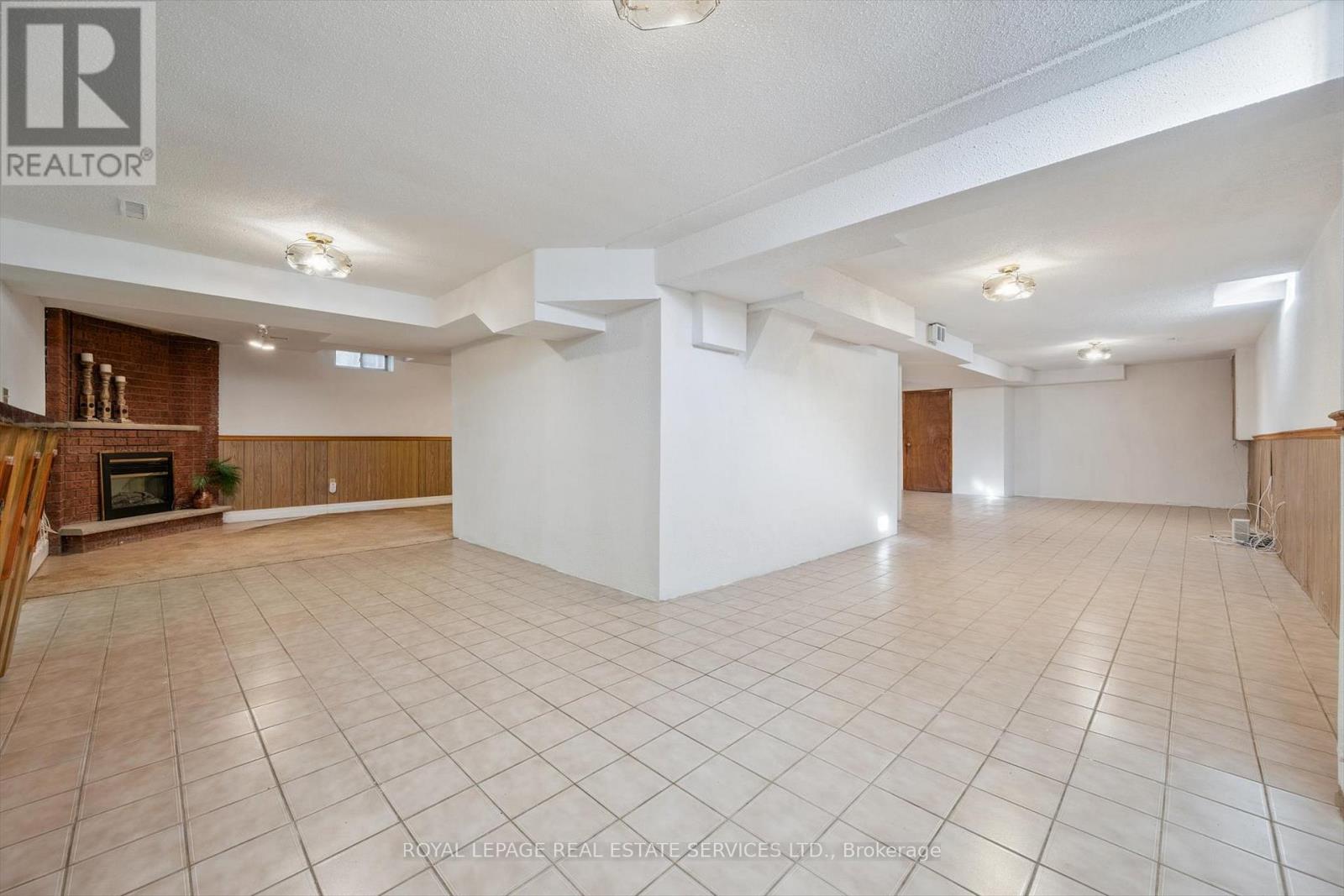 624 Farwell Crescent, Mississauga, Ontario  L5R 2A7 - Photo 40 - W12577946