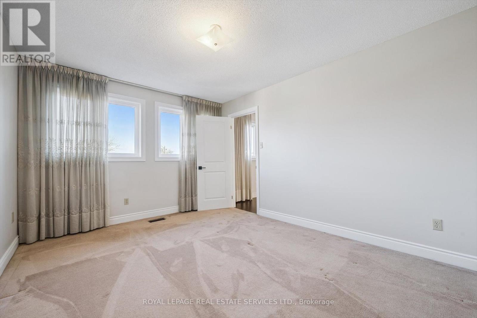 624 Farwell Crescent, Mississauga, Ontario  L5R 2A7 - Photo 33 - W12577946