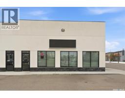 4 212 Central Street W, Warman, Ca