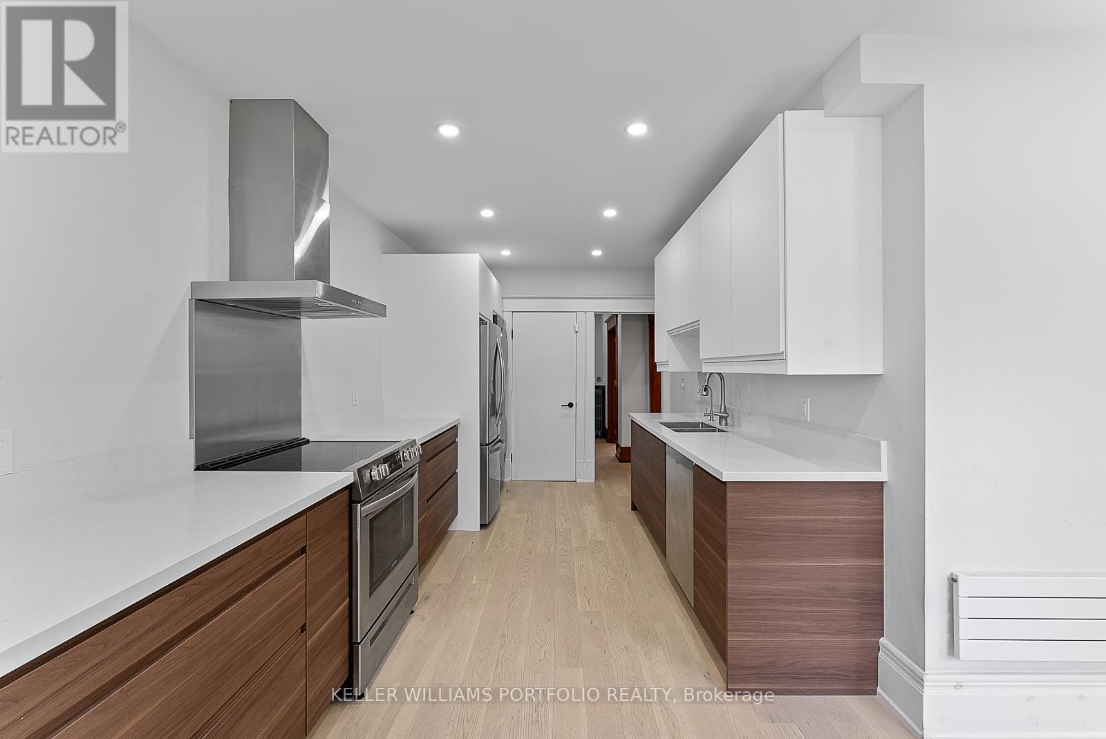 136 St Clements Avenue, Toronto, Ontario  M4R 1H2 - Photo 17 - C12578086