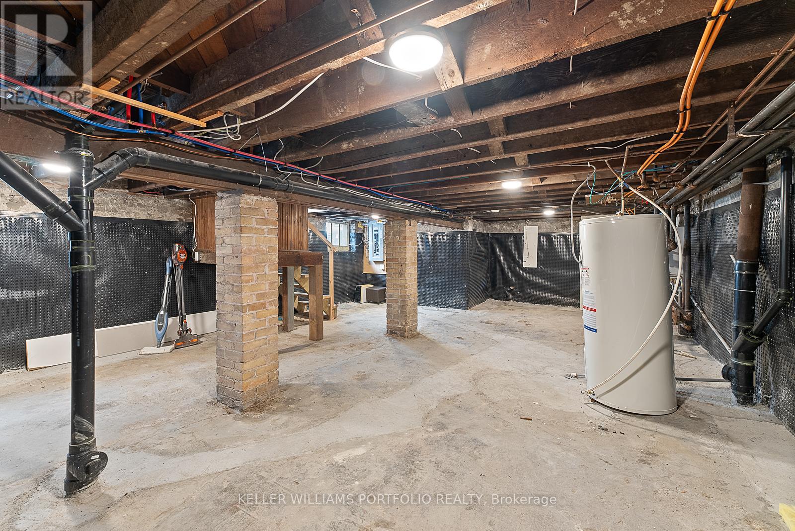 136 St Clements Avenue, Toronto, Ontario  M4R 1H2 - Photo 44 - C12578086