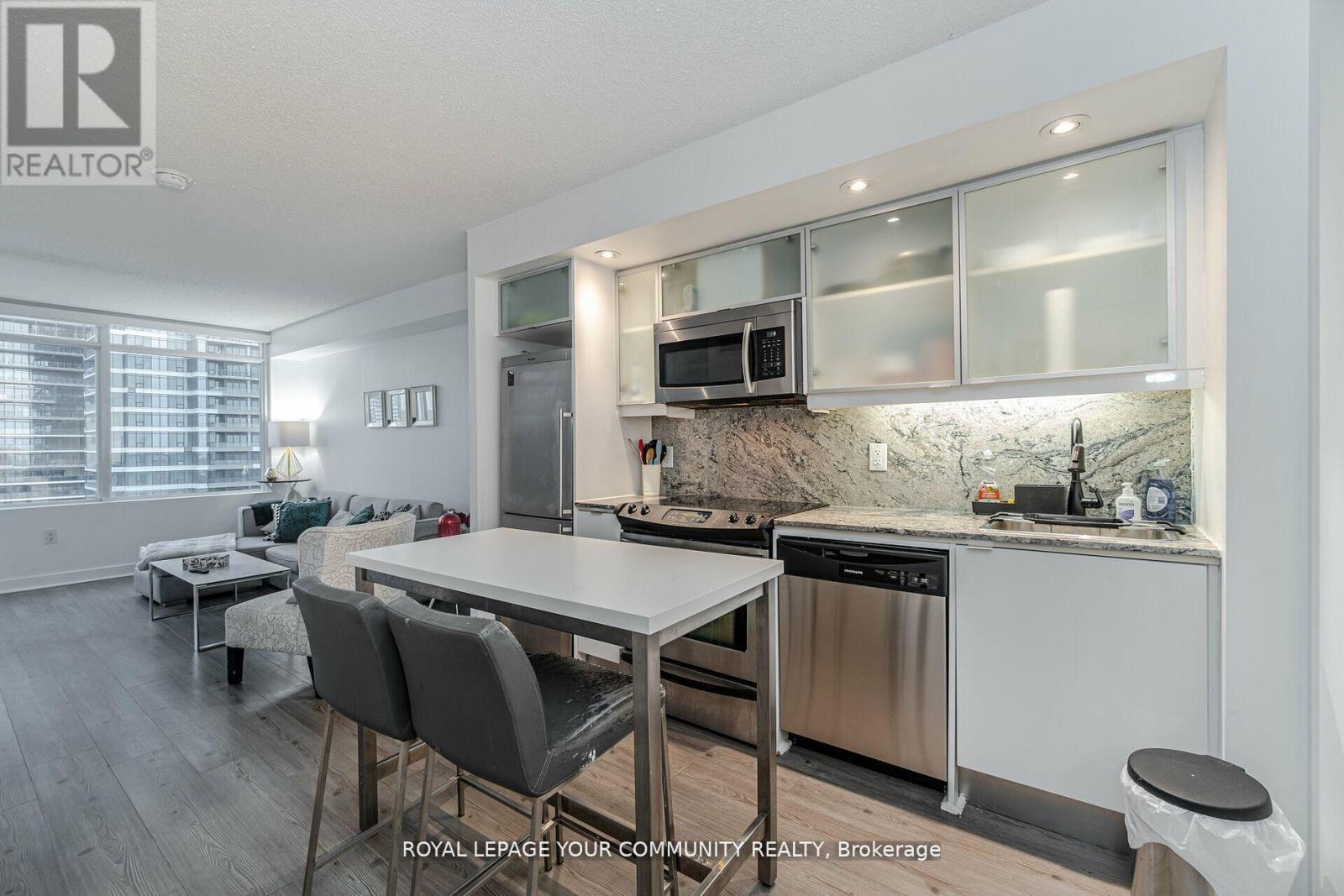 4803 - 25 Telegram Mews, Toronto, Ontario  M5V 3Z1 - Photo 10 - C12578096