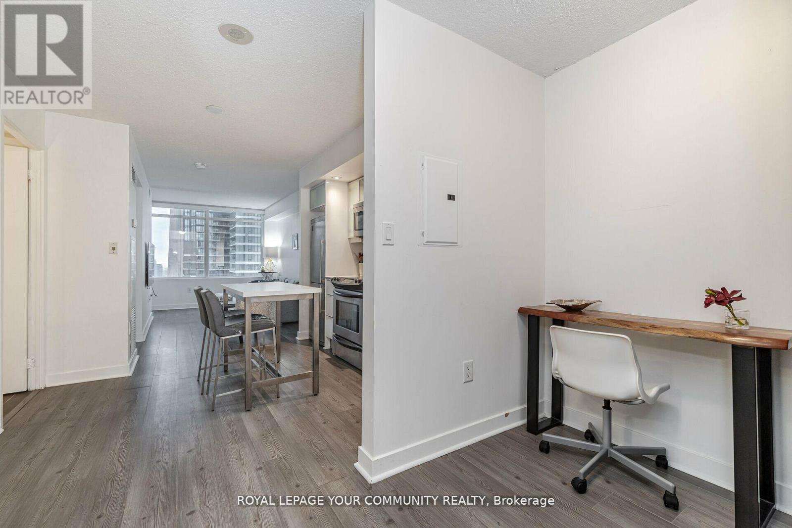 4803 - 25 Telegram Mews, Toronto, Ontario  M5V 3Z1 - Photo 6 - C12578096