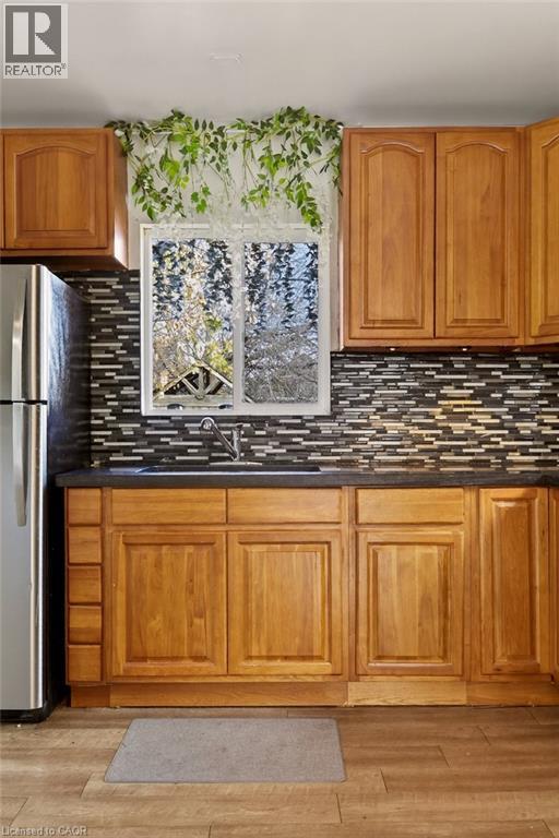 163 Hope Avenue, Hamilton, Ontario  L8H 2E7 - Photo 14 - 40790568