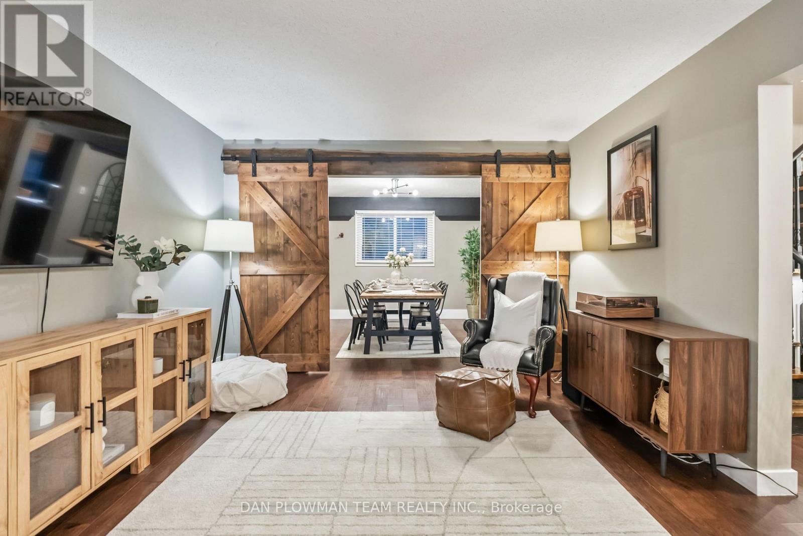 21 Woodlawn Court, Whitby, Ontario  L1N 6R4 - Photo 15 - E12578102