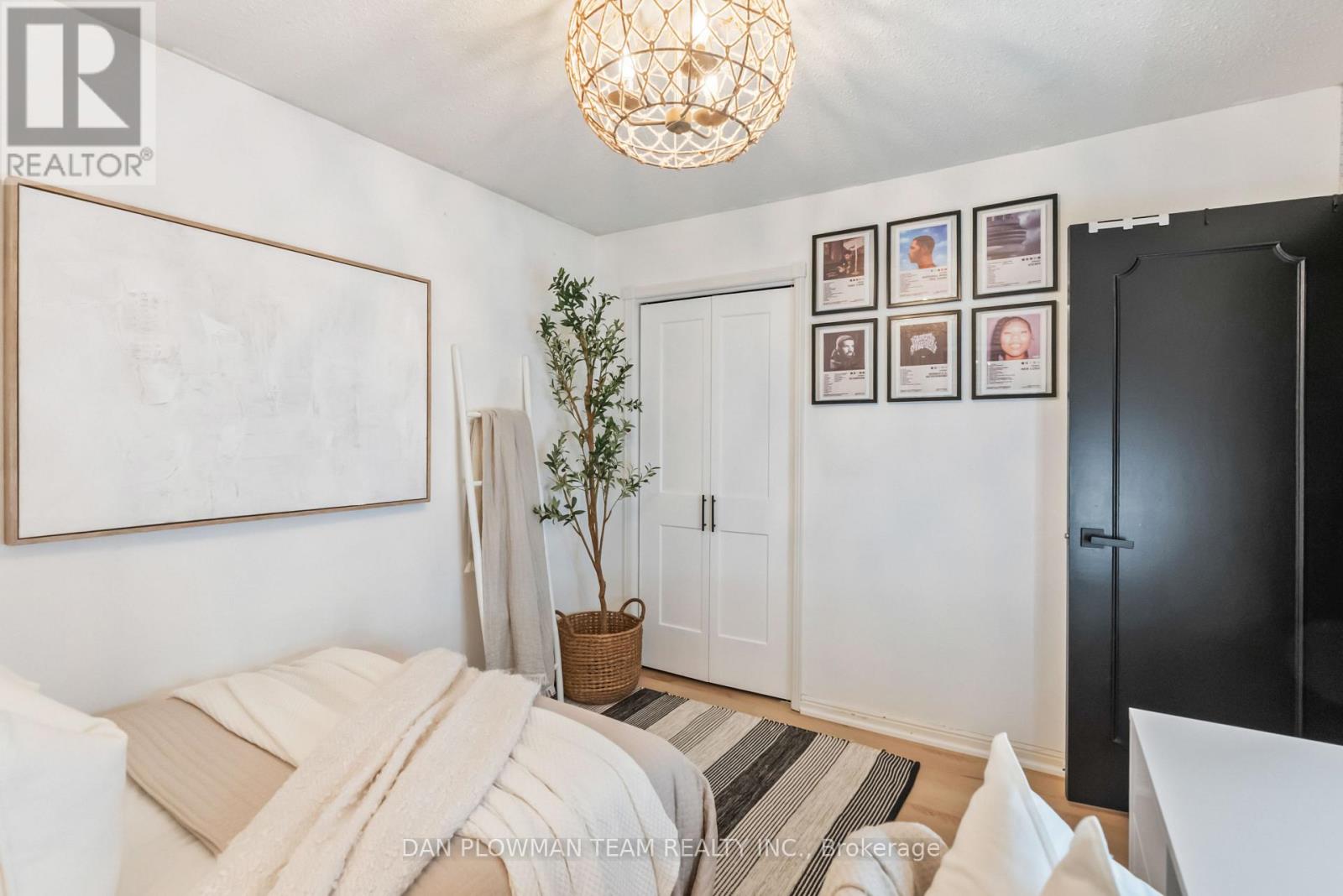 21 Woodlawn Court, Whitby, Ontario  L1N 6R4 - Photo 28 - E12578102