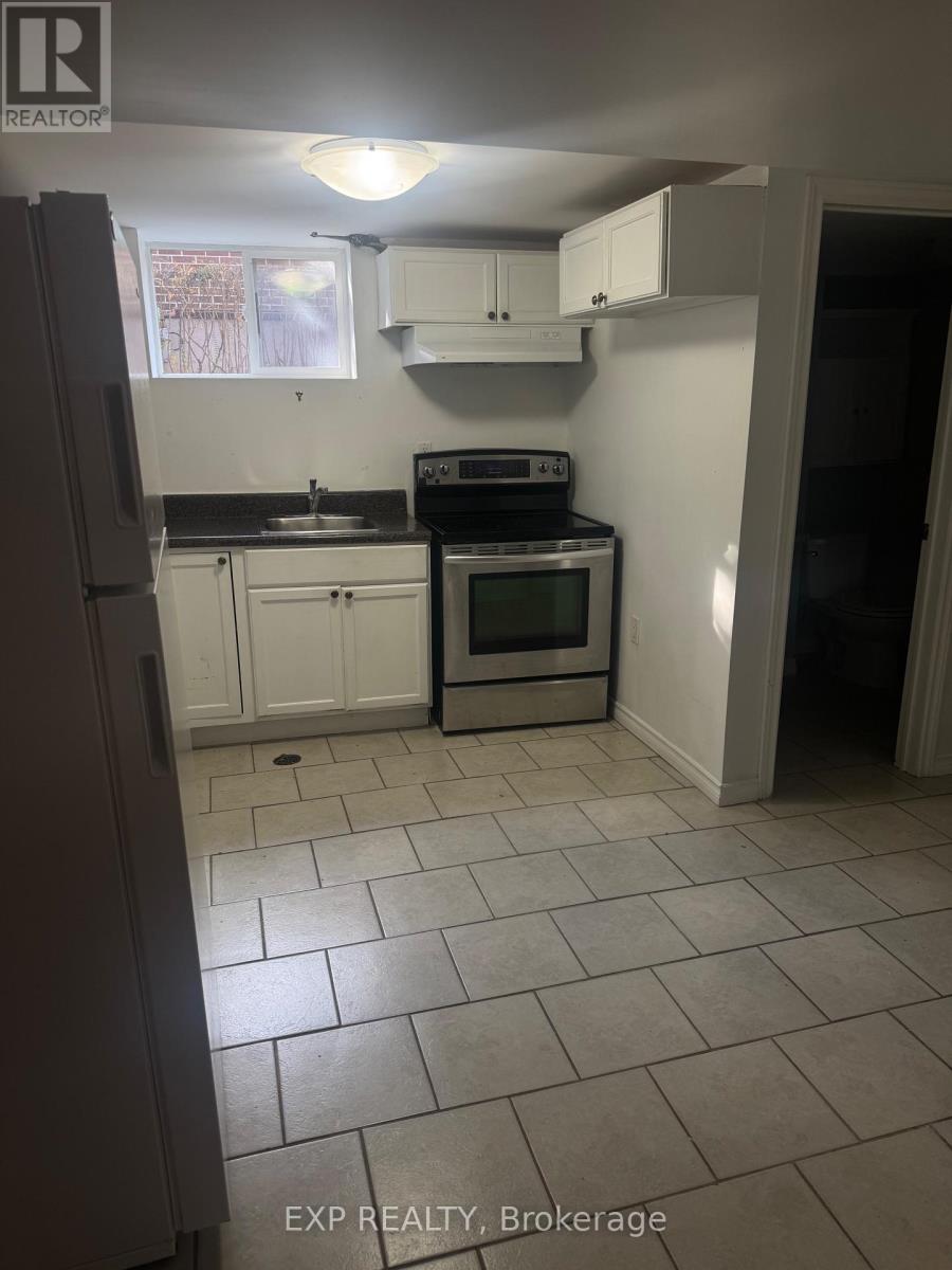 Basement - 430 Ridgeway Avenue, Oshawa, Ontario  L1J 2V7 - Photo 7 - E12578160