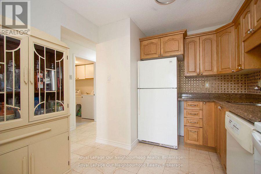 203 - 80 Athol Street E, Oshawa, Ontario  L1H 8B7 - Photo 7 - E12578230