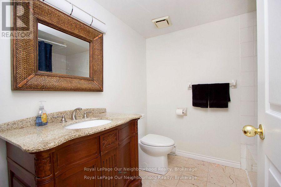 203 - 80 Athol Street E, Oshawa, Ontario  L1H 8B7 - Photo 9 - E12578230