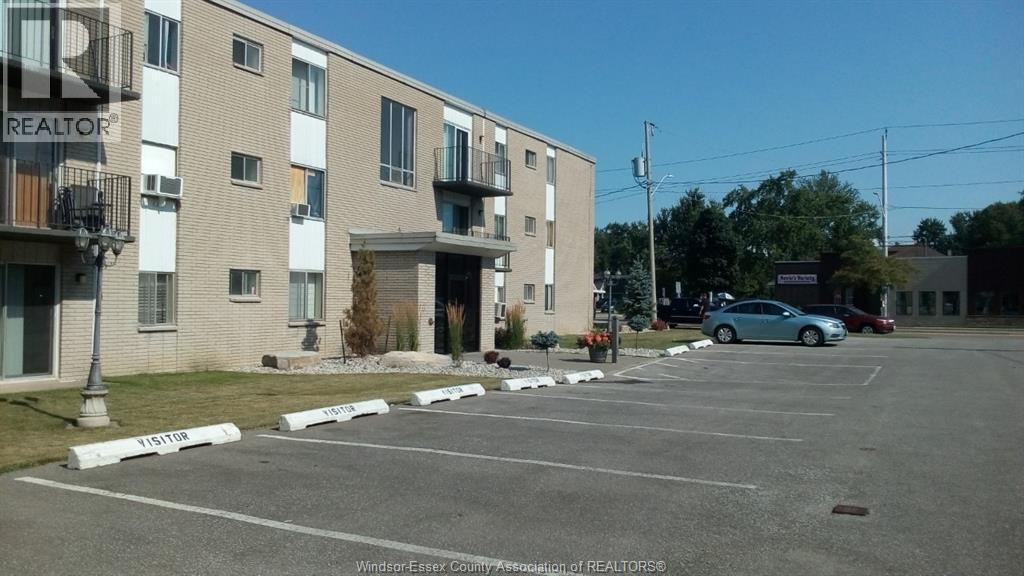 MLS# 25030646: 6490 WYANDOTTE East Unit# 310, Windsor, Canada