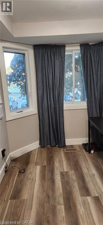 700 Erinbrook Drive Unit# 21, Kitchener, Ontario N2E 2S7 - Photo 8 - 40789782