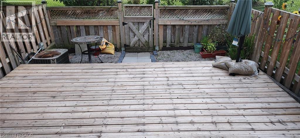 700 Erinbrook Drive Unit# 21, Kitchener, Ontario N2E 2S7 - Photo 26 - 40789782