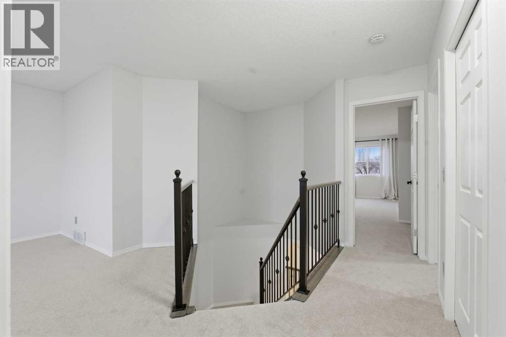 210 Douglas Glen Point Se, Calgary, Alberta  T2Z 3G2 - Photo 21 - A2271386