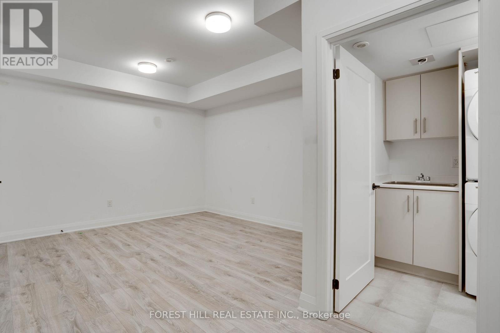 16 Chesley Street, Vaughan, Ontario  L4J 0M1 - Photo 13 - N12578068