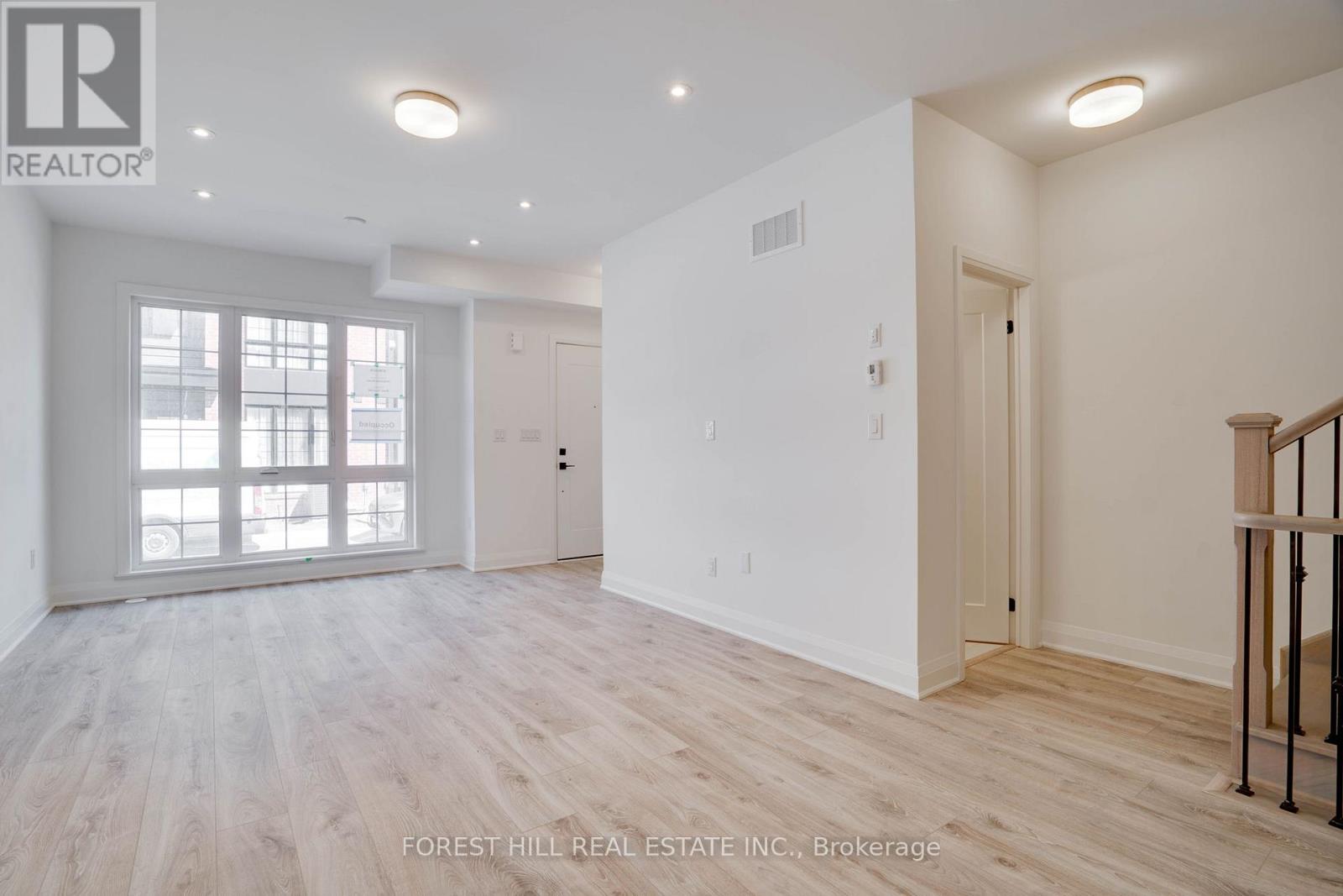 16 Chesley Street, Vaughan, Ontario  L4J 0M1 - Photo 6 - N12578068