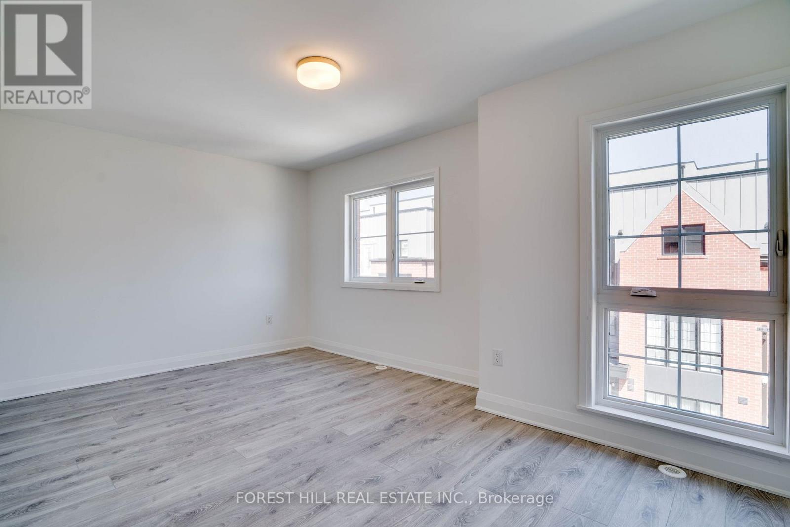 16 Chesley Street, Vaughan, Ontario  L4J 0M1 - Photo 8 - N12578068