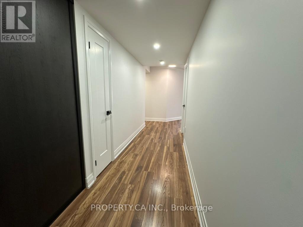 212 - 7601 Bathurst Street, Vaughan, Ontario  L4J 4H5 - Photo 13 - N12578076