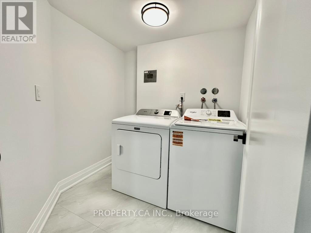 212 - 7601 Bathurst Street, Vaughan, Ontario  L4J 4H5 - Photo 15 - N12578076