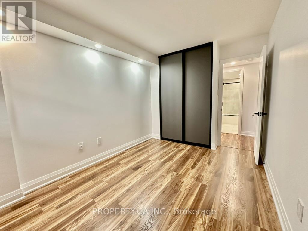 212 - 7601 Bathurst Street, Vaughan, Ontario  L4J 4H5 - Photo 17 - N12578076