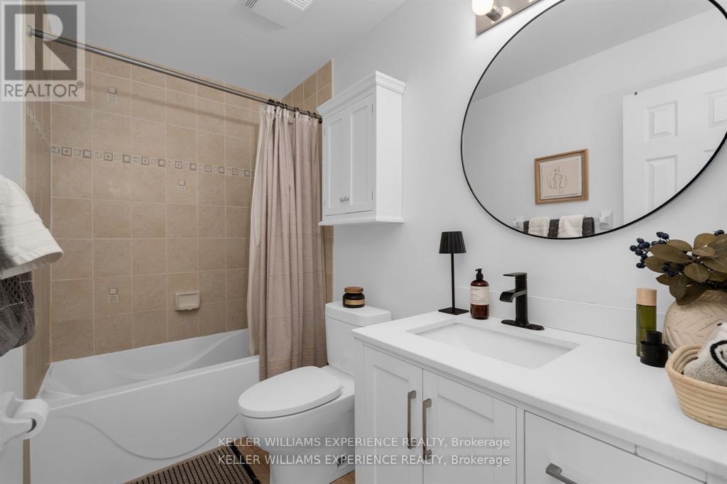 1431 Rankin Way, Innisfil, Ontario  L9S 0C5 - Photo 12 - N12578090