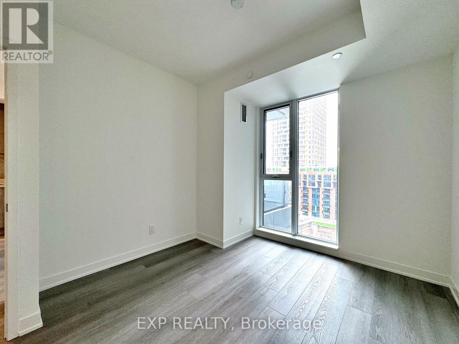 1104 - 8119 Birchmount Road, Markham, Ontario  L6G 0H5 - Photo 5 - N12578158