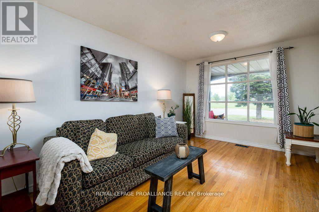 44 Sidney Street, Belleville, Ontario  K8P 3Y8 - Photo 16 - X12578292