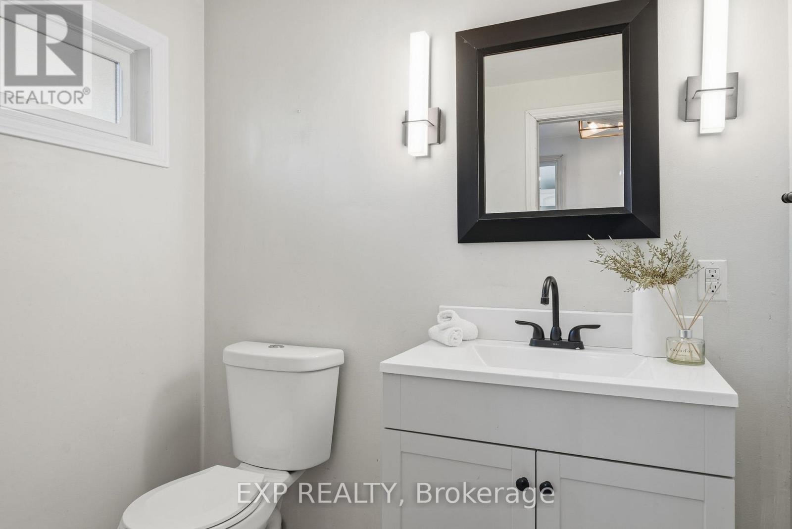 26 Wellington Street, Port Hope, Ontario  L1A 2M3 - Photo 14 - X12578320