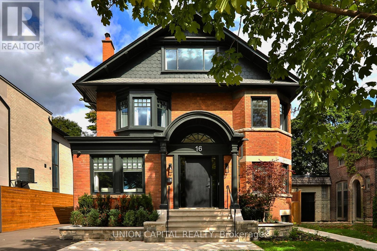 16 LYTTON BOULEVARD, Toronto, Ontario
